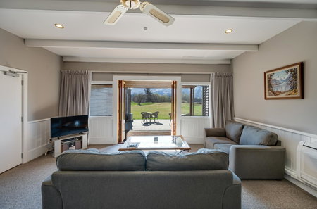 Manata Homestead & Lodge, Queenstown, New Zealand