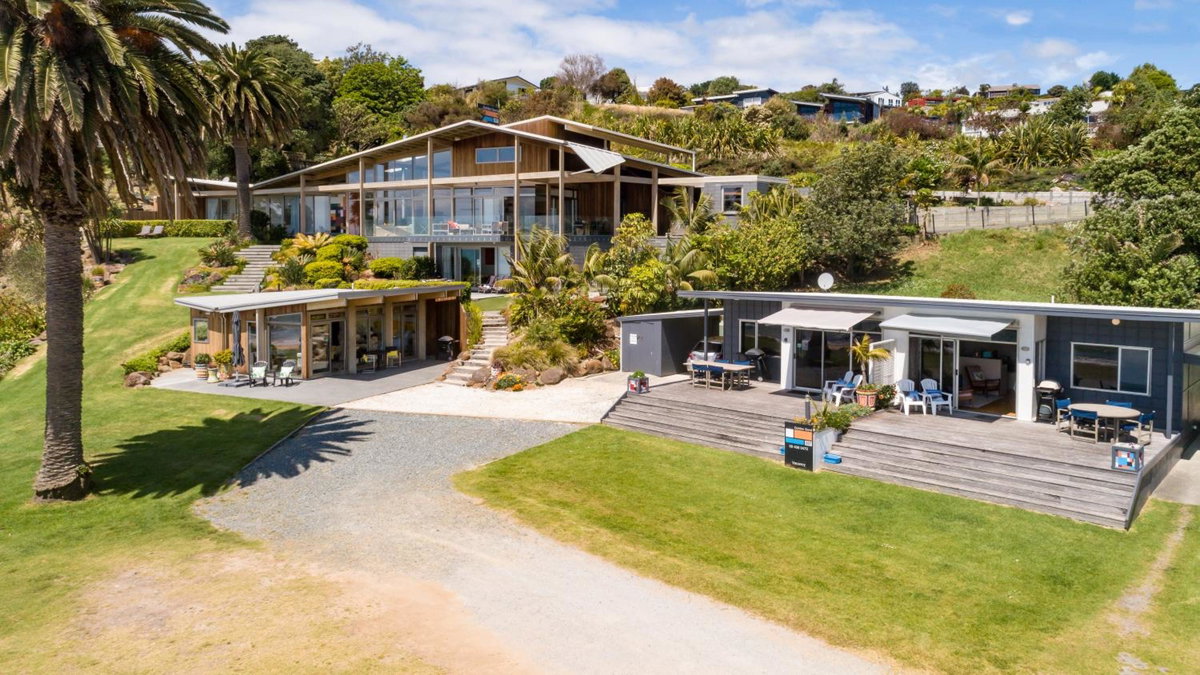 Hotel · Golden Sand Beachfront, Cable Bay Stays, Cable Bay, Northland, Coopers Beach