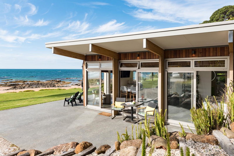Golden Sand Beachfront, Cable Bay Stays, Cable Bay, Northland, Coopers Beach, New Zealand