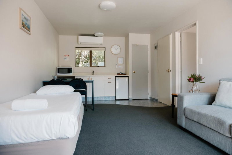Amber Court Motel Nelson, Stoke, New Zealand