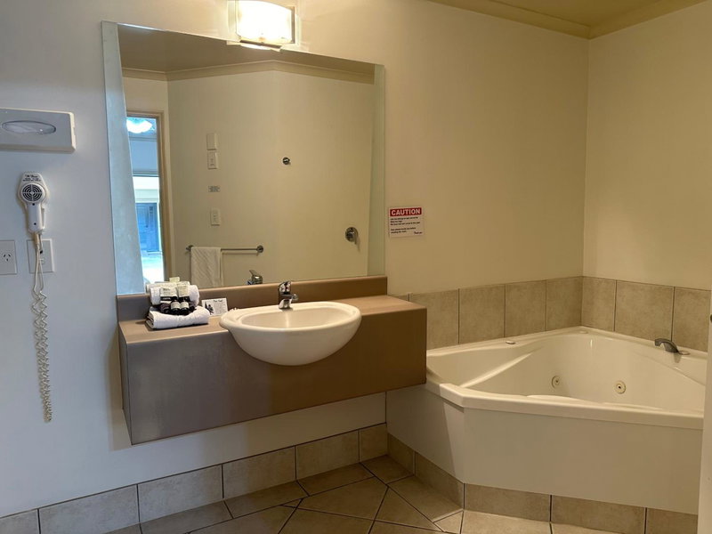 Tuscany Villas Whakatane, Whakatane, New Zealand