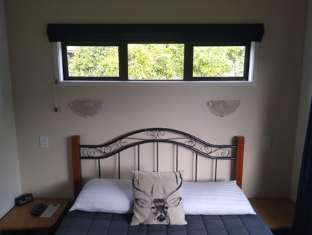 Kerigold Secluded Chalets Motel, Kerikeri, New Zealand
