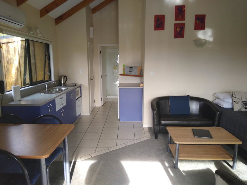 Kerigold Secluded Chalets Motel, Kerikeri, New Zealand