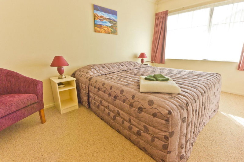 Arrow Motel Apartments, Stoke, New Zealand
