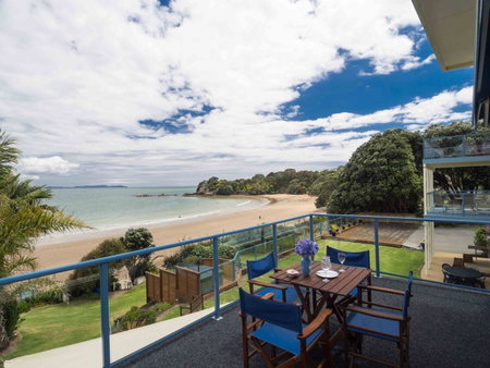 By the Bay Beachfront Apartments, Mangonui, Nouvelle-Zélande