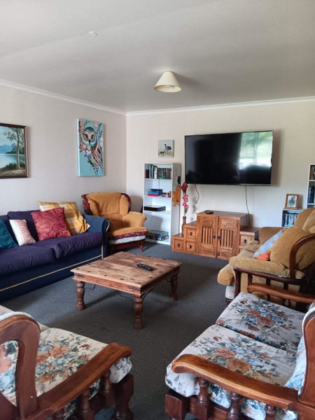 Purple Hen Country Lodge, Katikati, New Zealand