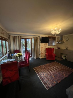 Nice Hotel, New Plymouth, New Zealand