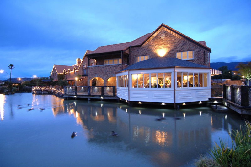 Grand Arden Monaco Nelson, Stoke, New Zealand