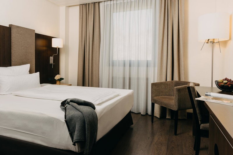 Hotel Forsthaus Nürnberg Fürth, Zirndorf, Germany