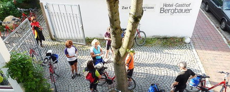 Hotel Bergbauer mit Late-Self-Check-IN, Neuburg an der Donau, Germany