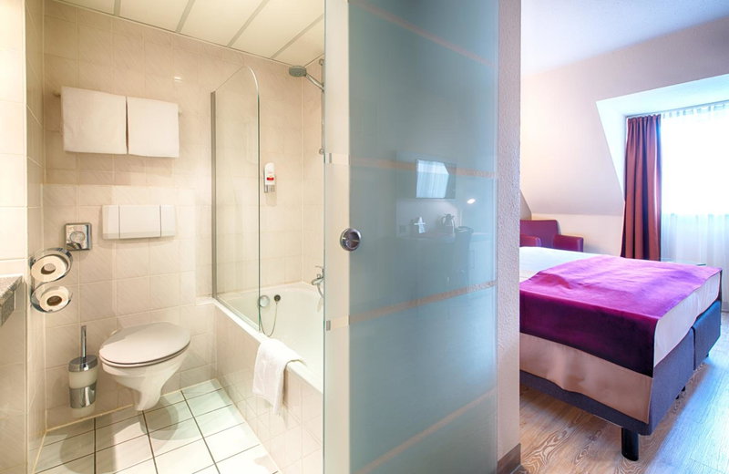 Leonardo Hotel Mannheim-Ladenburg, Viernheim, Germany