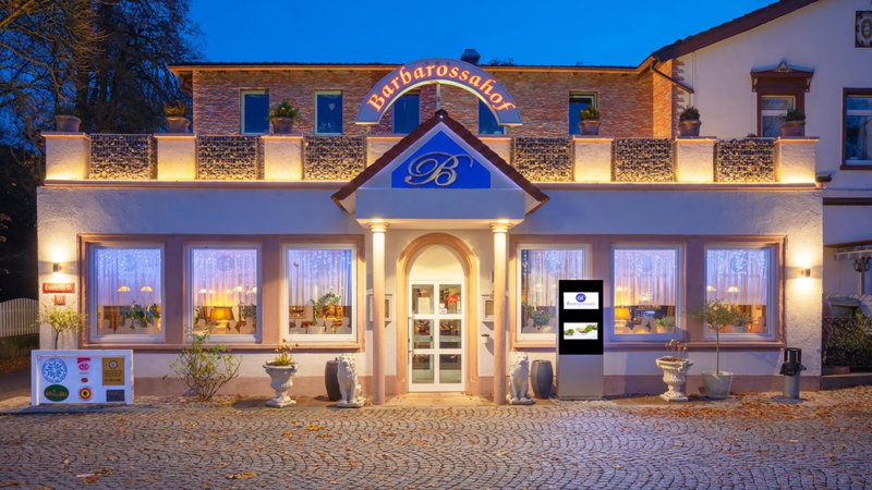 Hotel-Restaurant Barbarossahof, Kaiserslautern, Germany