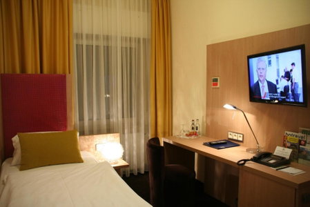Top Hotel Hammer - KLIMATISIERT Mainz Hauptbahnhof, Mainz, Germany