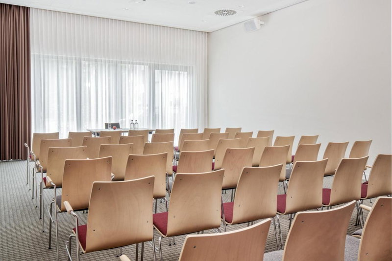 IntercityHotel Saarbrücken, Saarbruecken, Germany