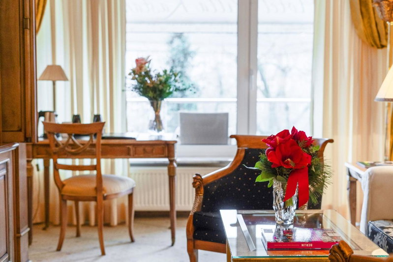 Bernstein Hotel Villa Kastania, Westend, Germany