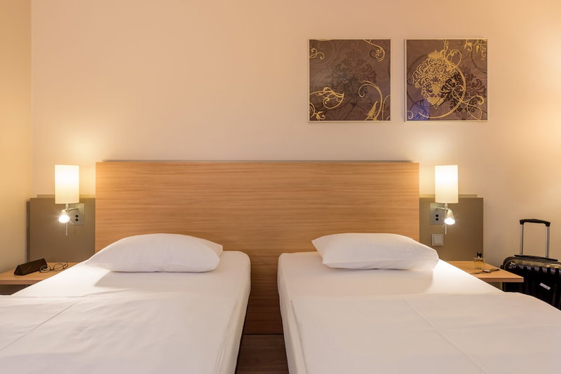 Fuerther Hotel Mercure Nuernberg West, Furth, Germany