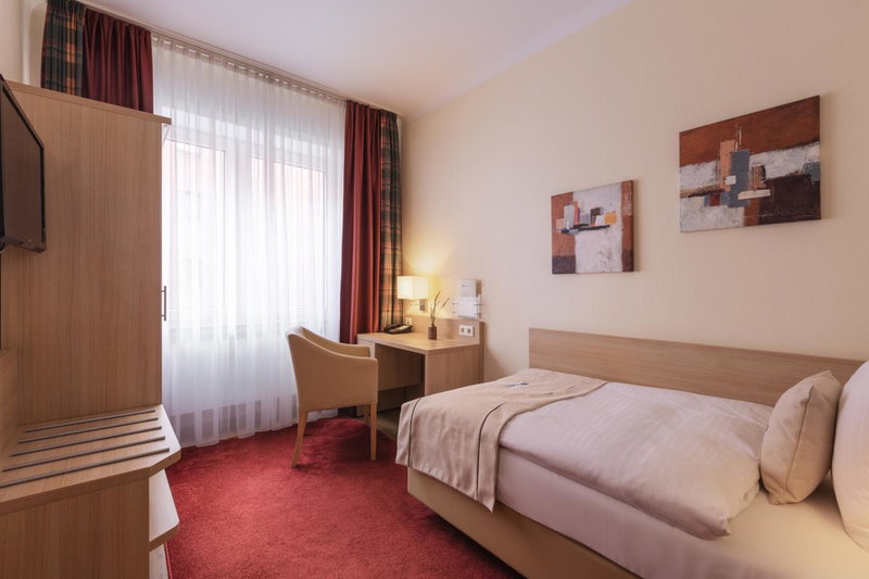 Garner Hotel Hamburg - Wandsbek Marktplatz by IHG, Eilbek, Germany