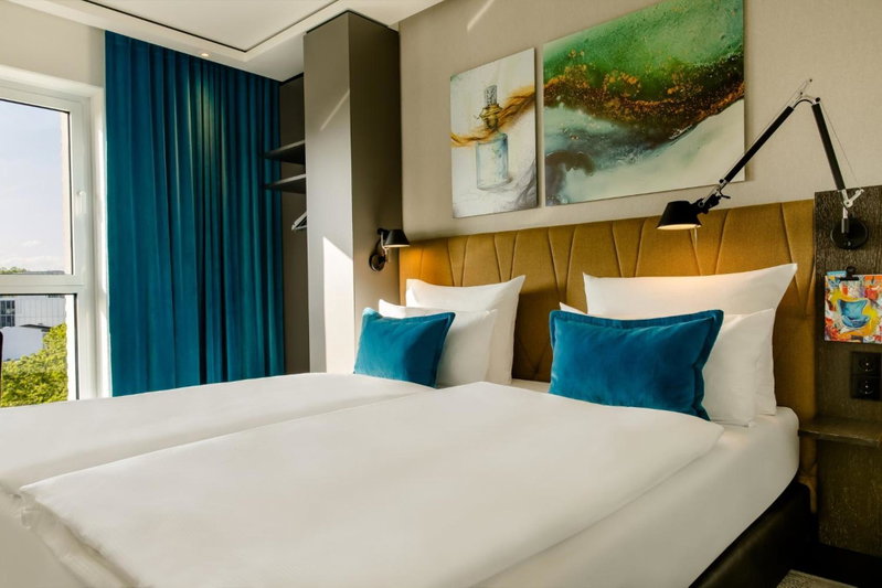 Motel One Köln-Altstadt, Koeln, Germany