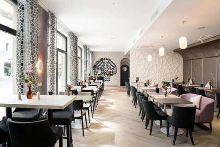 elaya hotel regensburg city center, Trademark by Wyndham, Regensburg, Germany