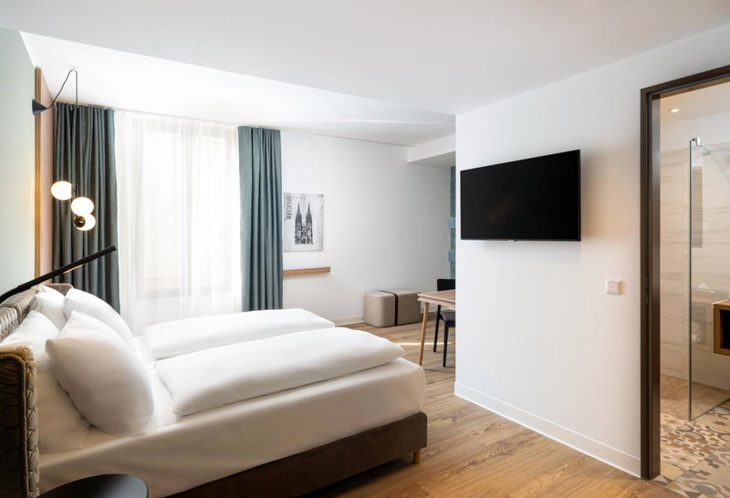 elaya hotel regensburg city center, Trademark by Wyndham, Regensburg, Germany