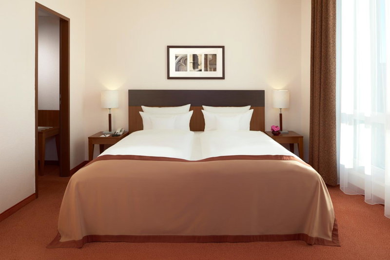 Dorint Hotel am Dom Erfurt, Erfurt, Germany