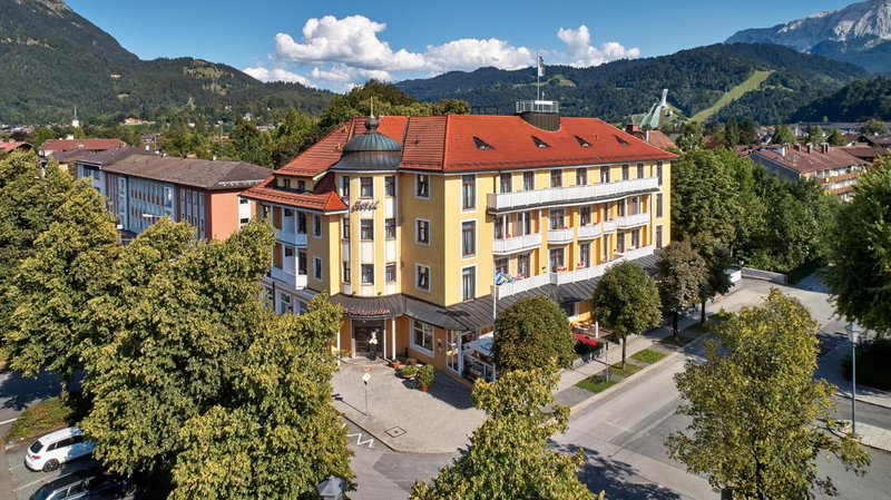 Hotel Vier Jahreszeiten, Garmisch-Partenkirchen, Germany