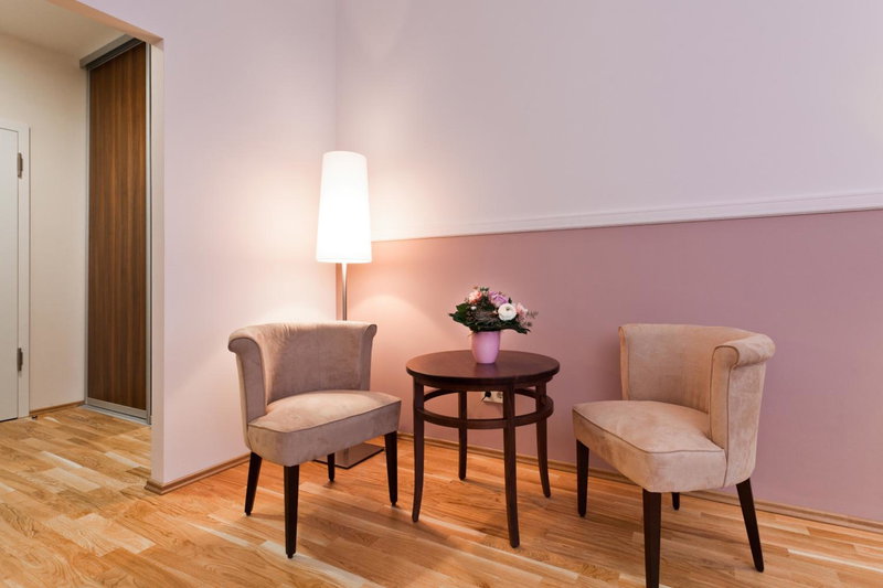 Aparthotel Am Schloss, Dresden, Germany