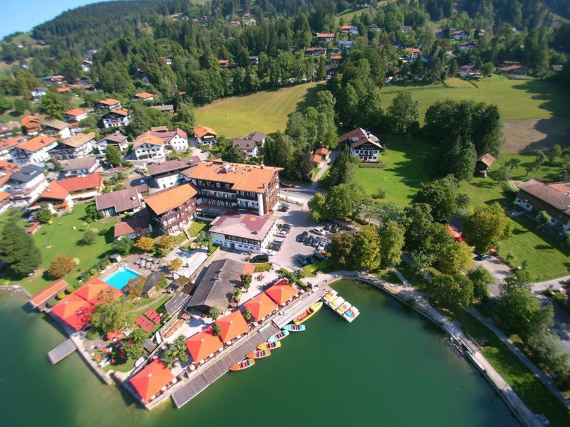 Seehotel Schlierseer Hof, Bruckmuhl, Germany