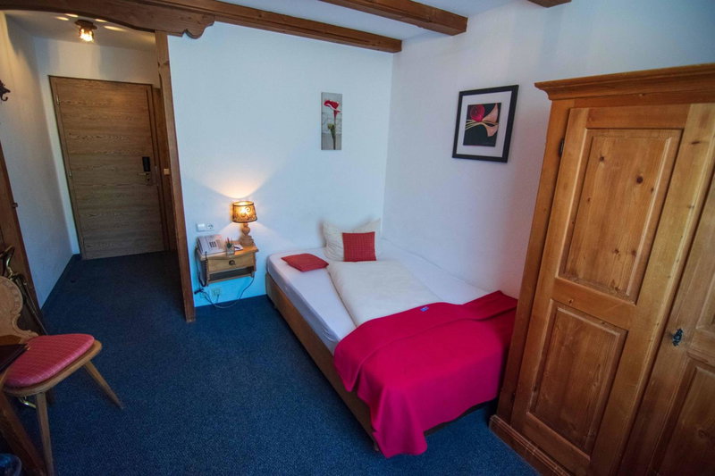 Seehotel Schlierseer Hof, Bruckmuhl, Germany