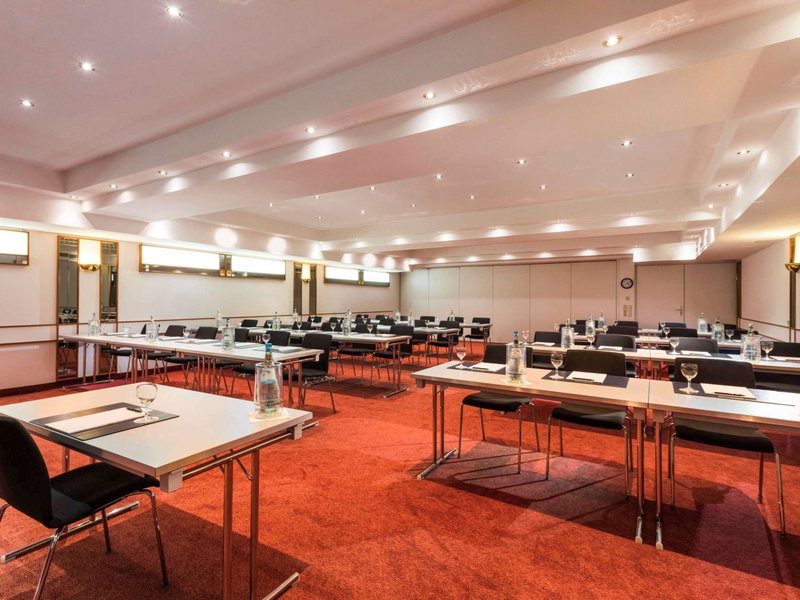 Offenburg City Hotel by Belvilla, Offenburg, Germany
