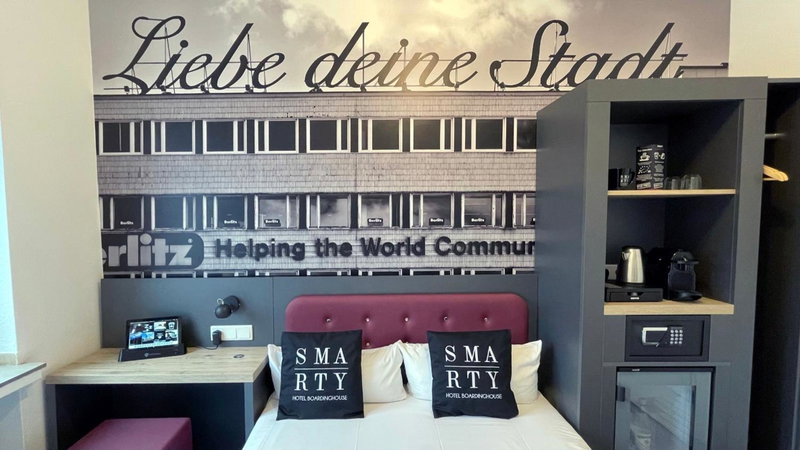 SMARTY Cologne Dom Hotel - Boardinghouse - KONTAKTLOSER SELF CHECK-IN, Altstadt Nord, Germany