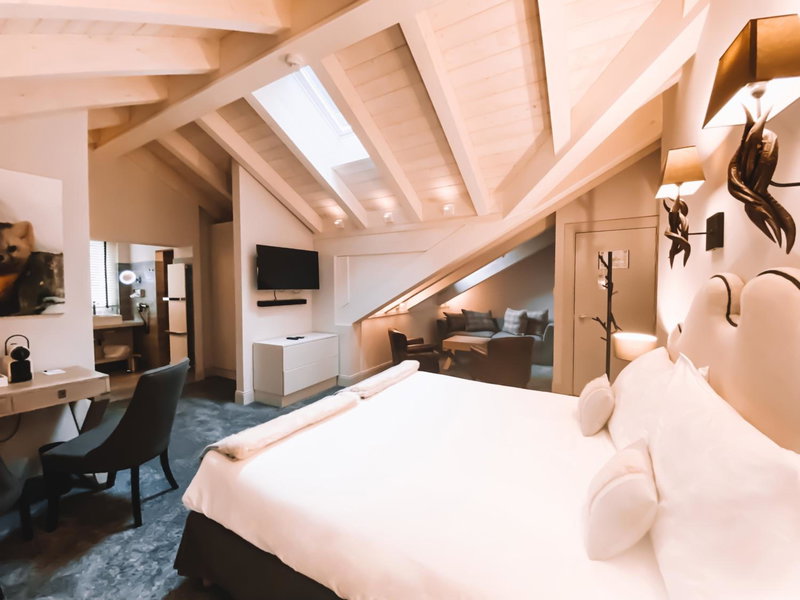 Hôtel Le White - Le 42 Restaurant, Monthey, Switzerland