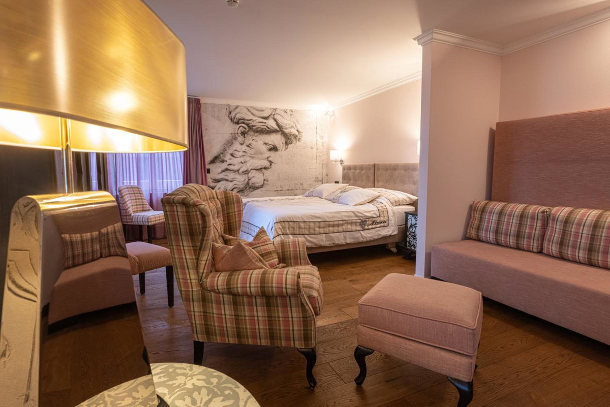 Hotel · Home Hotel Arosa, Chur