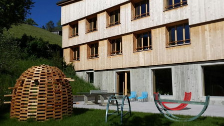 Saanen Gstaad Youth Hostel, Gstaad, Switzerland