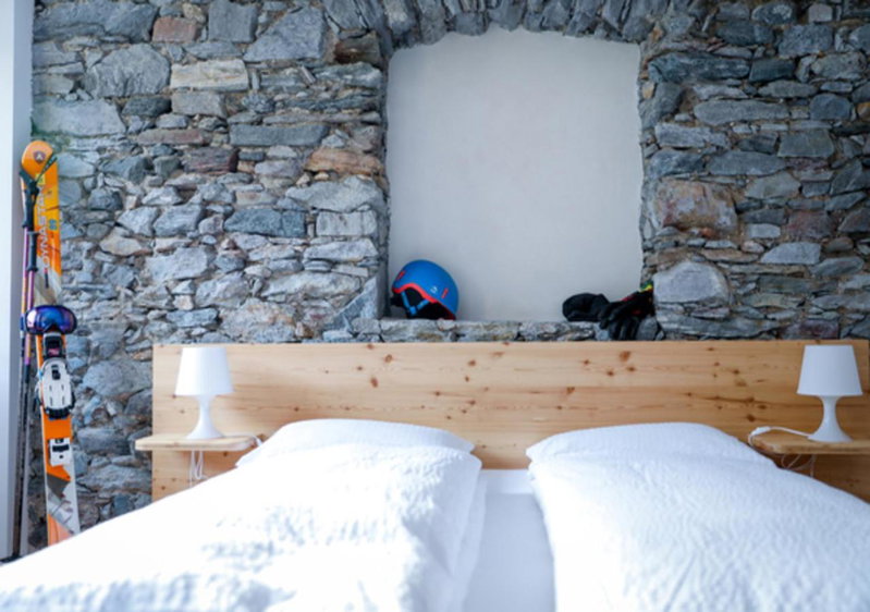 Bed&Bike Tremola San Gottardo, Airolo, Switzerland