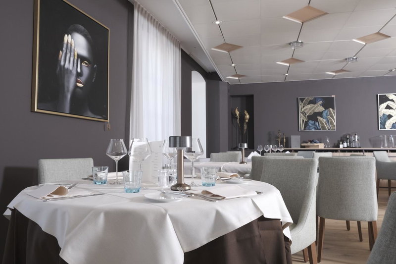 Boutique Hôtel de l'Ecu Vaudois, Nyon, Switzerland