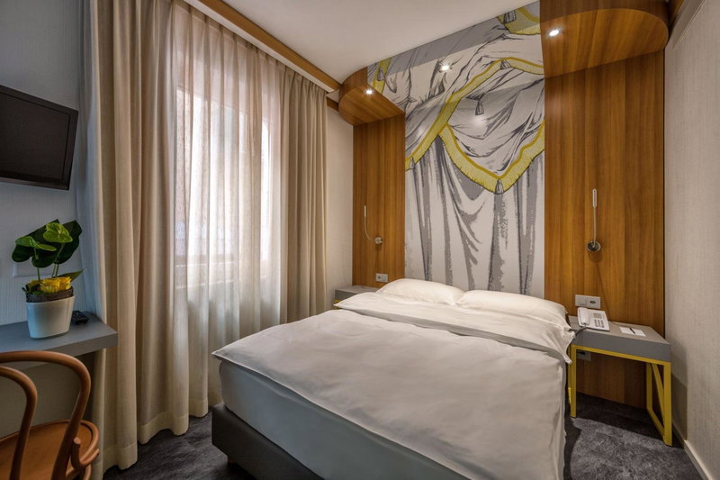 Albergo Carcani by Ketty & Tommy, Ascona, Switzerland