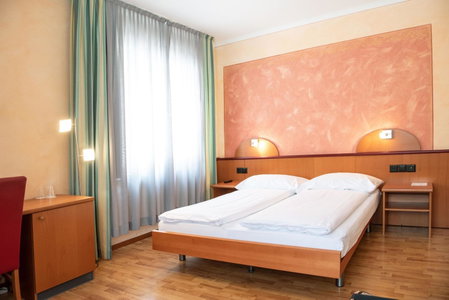 Tailormade Hotel AL GIARDINETTO Biasca, Bellinzona, Швейцария