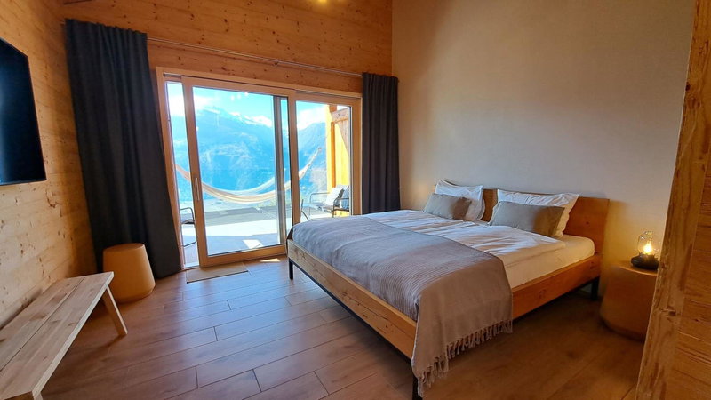 Chalet Diognysos B&B, Wellness & Boutique Hotel, Valais Crans-Montana Diogne, Sierre, Switzerland