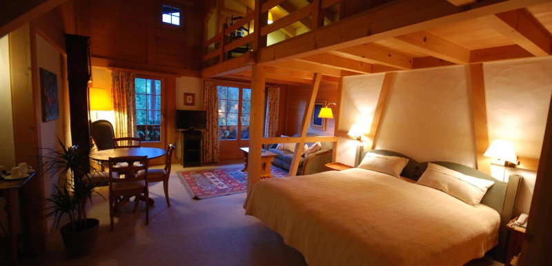 Hotel Alpenrose mit Gourmet-Restaurant Azalée, Bulle, Switzerland