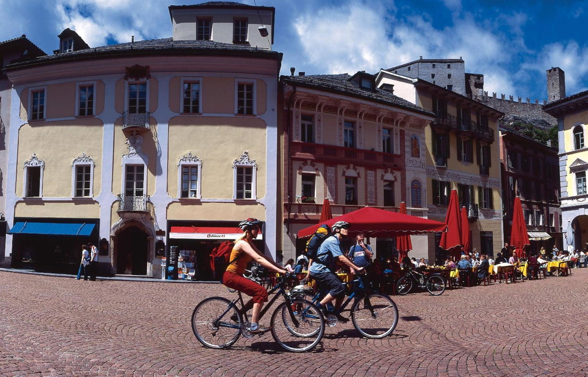 Hotel · Bellinzona Piazza Collegiata, Bellinzona