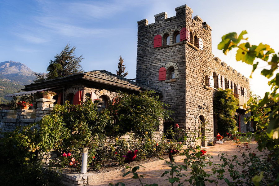 Castel de Daval, Sierre, Switzerland