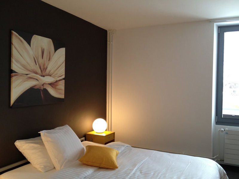 Hôtel au Boeuf Rouge, Nyon, Швейцария