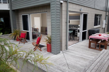 Bay Breeze Accommodation, Cooks Beach, New Zealand