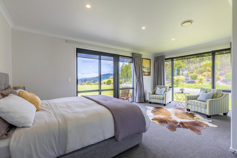 Hilltop Whakaipo Estate, Taupo, Новая Зеландия