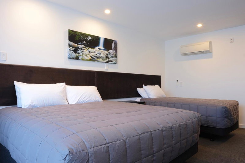 Stopforths Motel, Hokitika, New Zealand