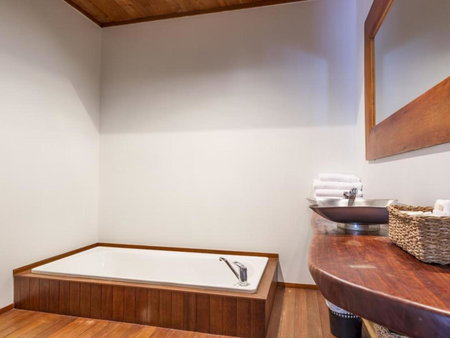 The Narrows Landing Hotel, Cambridge, New Zealand