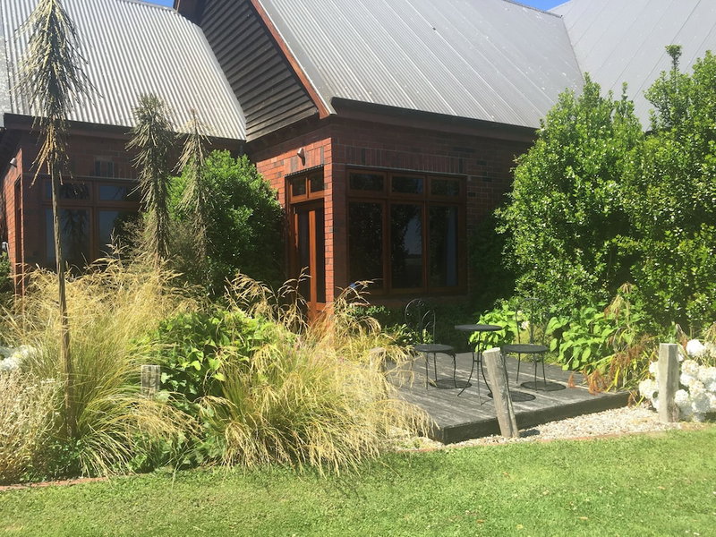 Lake Karapiro Lodge, Cambridge, New Zealand