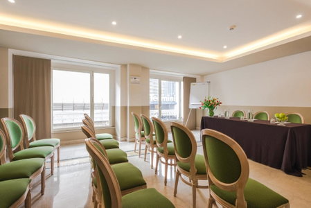 Raeli Hotel Siracusa, Rome, Italy