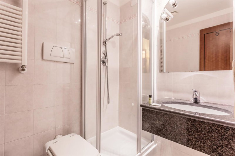 Raeli Hotel Luce, Rome, Italy